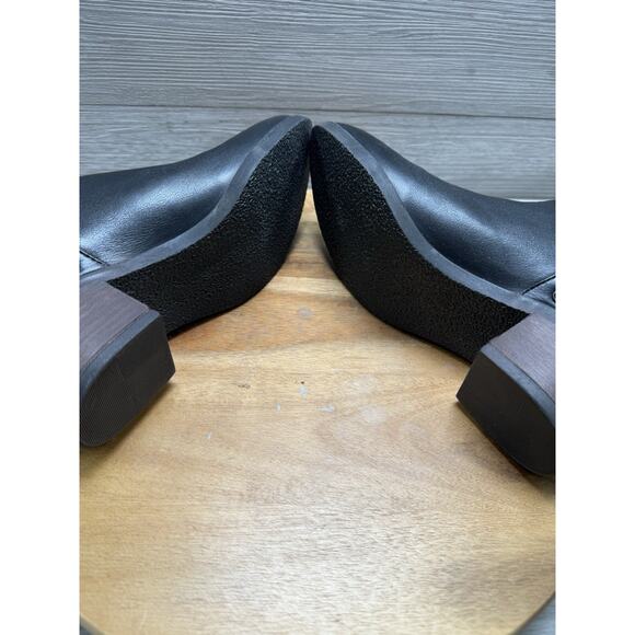 Bueno Women’s Cora Ankle Boots Booties Black Nubuck Eyelet Block Zip. Read. - Picture 8 of 10